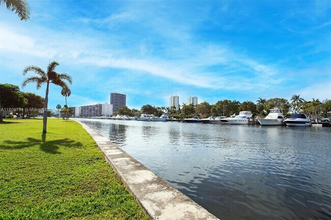 Building Photo - 601 Three Islands Boulevard