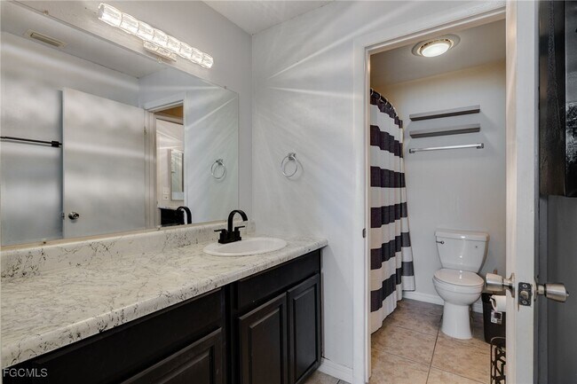 Building Photo - 6168 Principia Dr