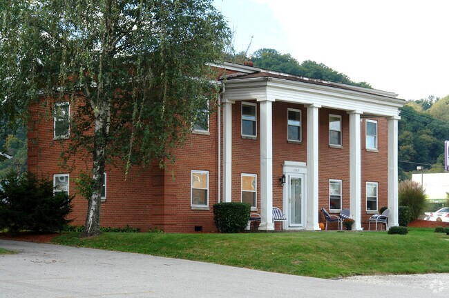 Primary Photo - 3509 Noyes Ave SE