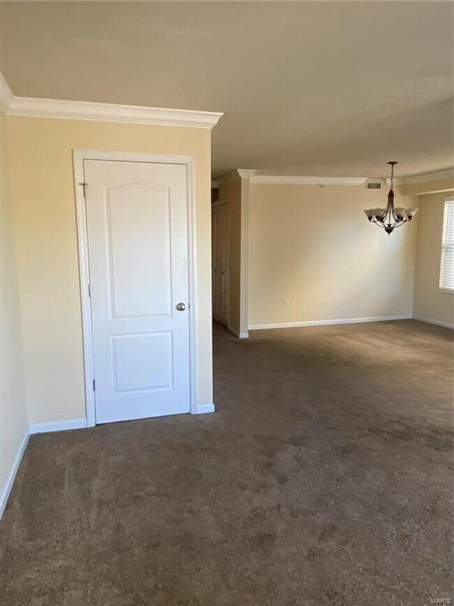 Building Photo - 3111 Capri Way