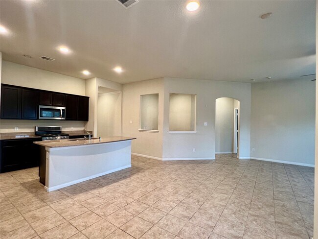 Building Photo - 25930 Haggard Nest Dr