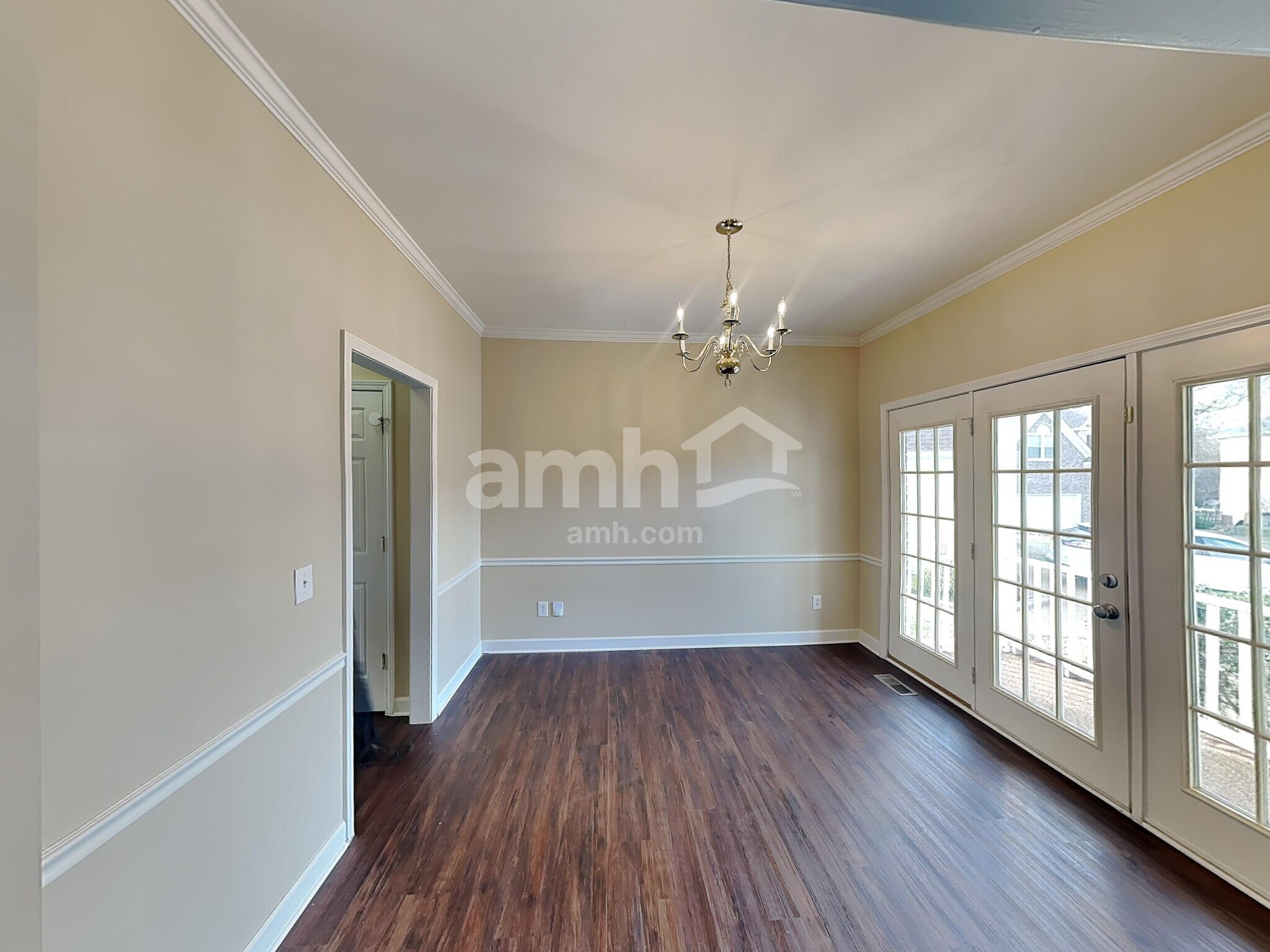 Building Photo - 1509 Beaufort Pl