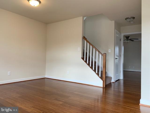 Building Photo - 6904 Lunette Ln