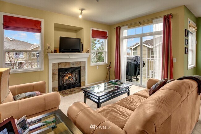 Building Photo - 544 241st Ln SE