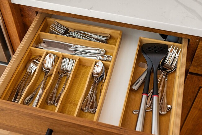 Building Photo - 89192 US-26