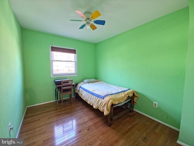 Building Photo - 200 Hardy Pl