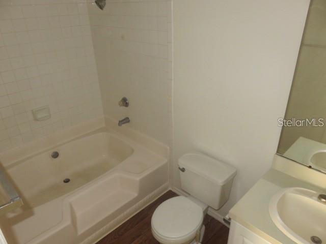 Building Photo - 4115 Chatham Oak Ct