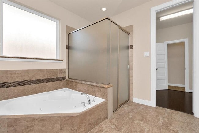 Building Photo - 4606 Sky Harbor Ct