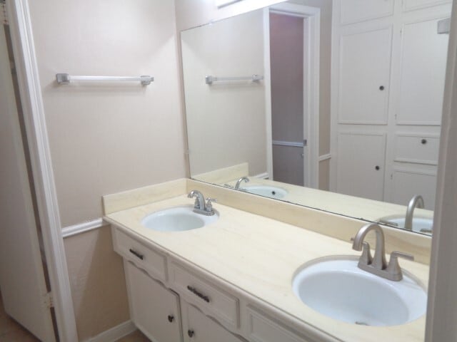 Building Photo - 802 Baltic Ln