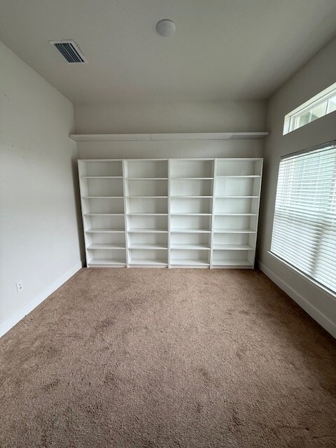 Building Photo - 131 NW 42nd Pl