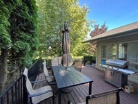 Building Photo - 883 St Andrews Dr