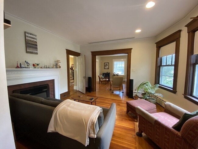 Building Photo - 153 Upland Rd