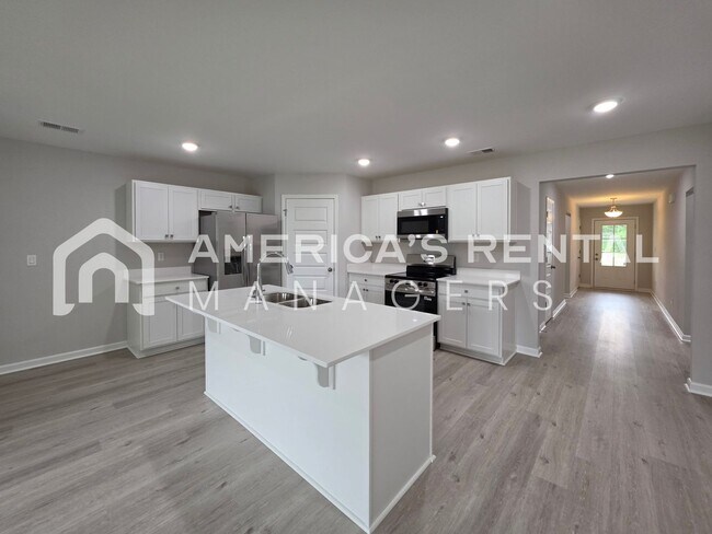 Building Photo - 10312 Bramlett Way