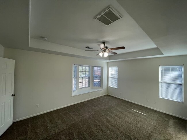 Building Photo - 19115 Badger Ct