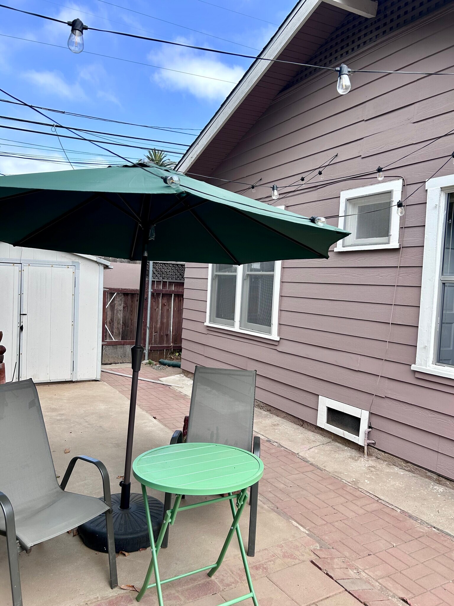 Patio - 1613 6th Ave