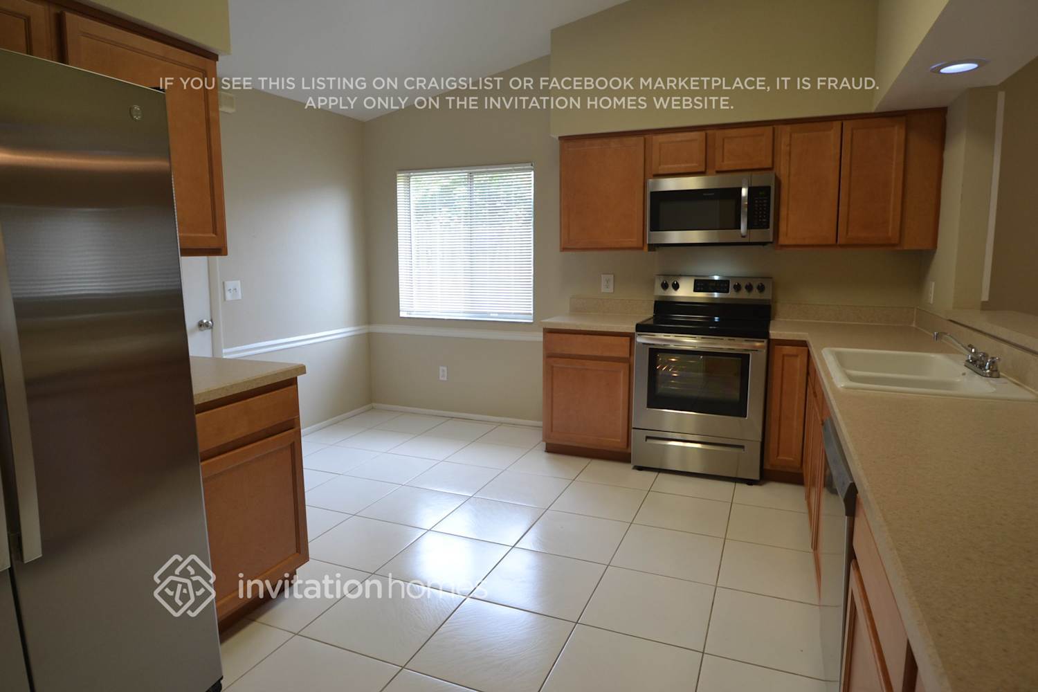 Building Photo - 1604 E Sandpiper Trail