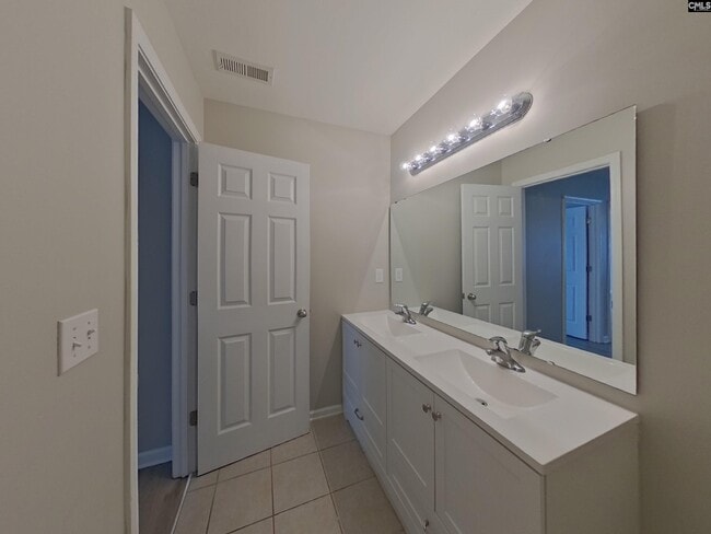 Building Photo - 1063 Palamino Ln