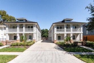 Building Photo - 1139 Kings Hwy