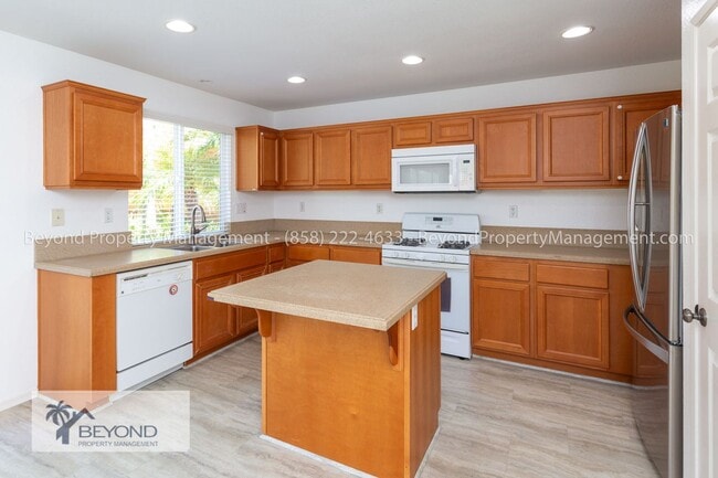 Primary Photo - ***SOLAR***GATED ACCESS***2 CAR GARAGE***P...