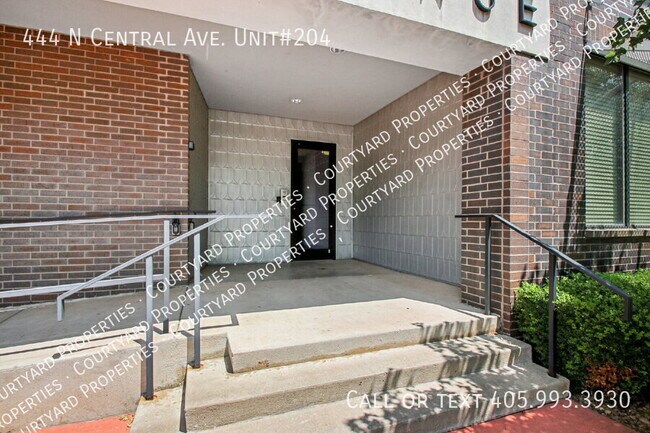 Building Photo - 444 N Central Ave