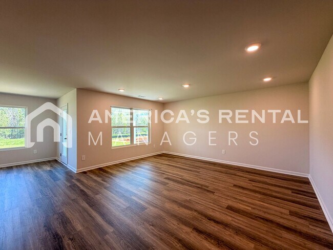 Building Photo - New Construction Home for Rent!