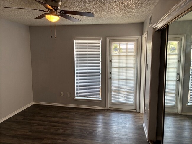 Building Photo - 6108 Abrams Rd