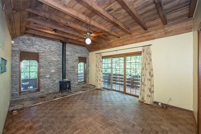 Building Photo - 2731 Christy Ave