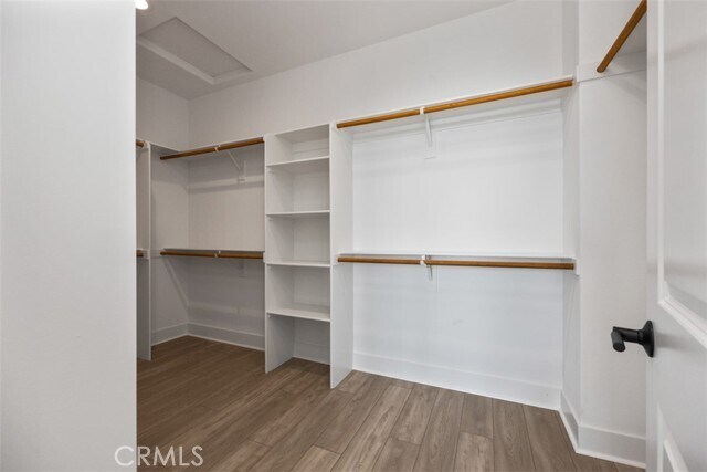 Building Photo - 9355 Astor