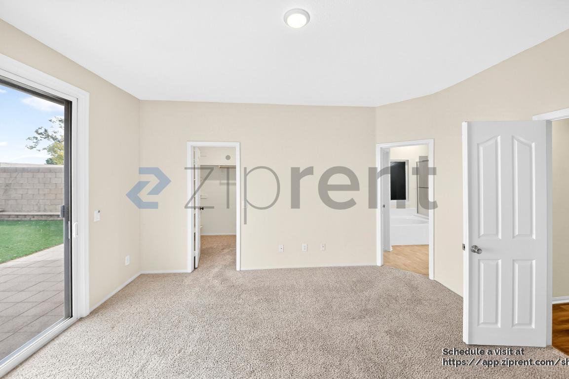 Building Photo - 38042 Grant Dr