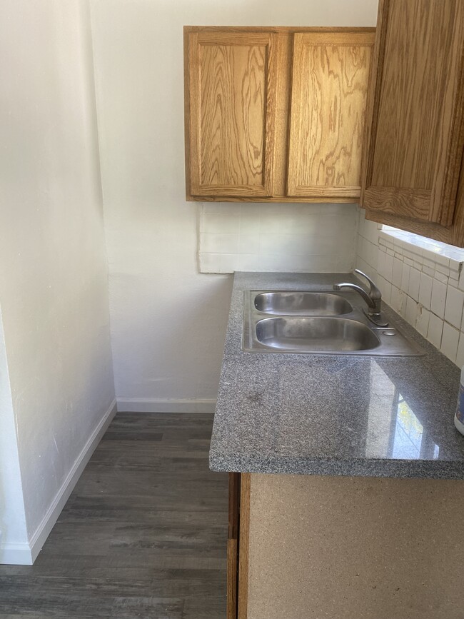 Brand New Kitchen Cabinets and Counter Top - 676 E 48th St