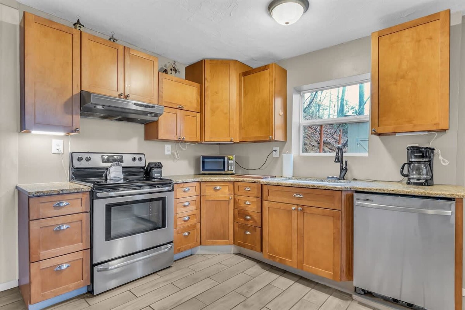 Building Photo - 903 Heiden Ct
