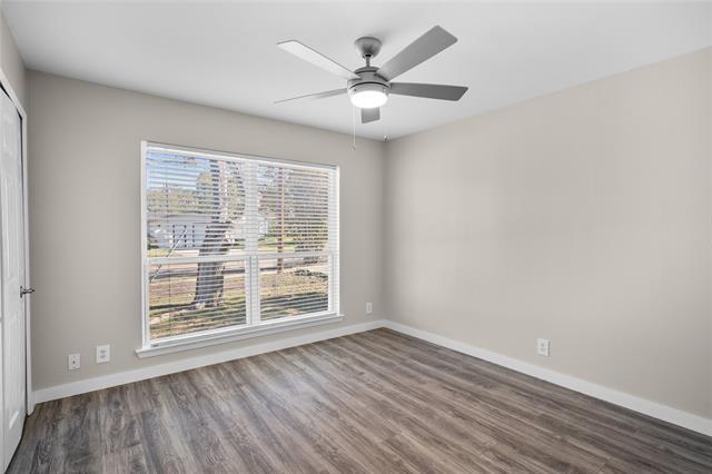 Building Photo - 2302 Valleywood Dr