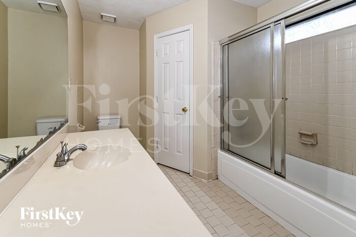 Building Photo - 6596 Pintail Cove