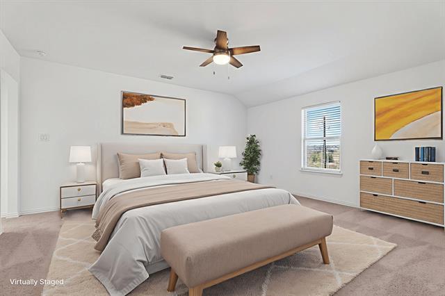 Building Photo - 2325 Myrtle Wy