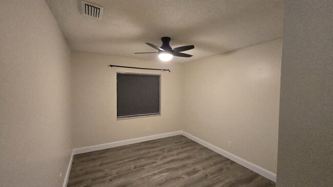 Building Photo - 1773 Tifton Terrace S