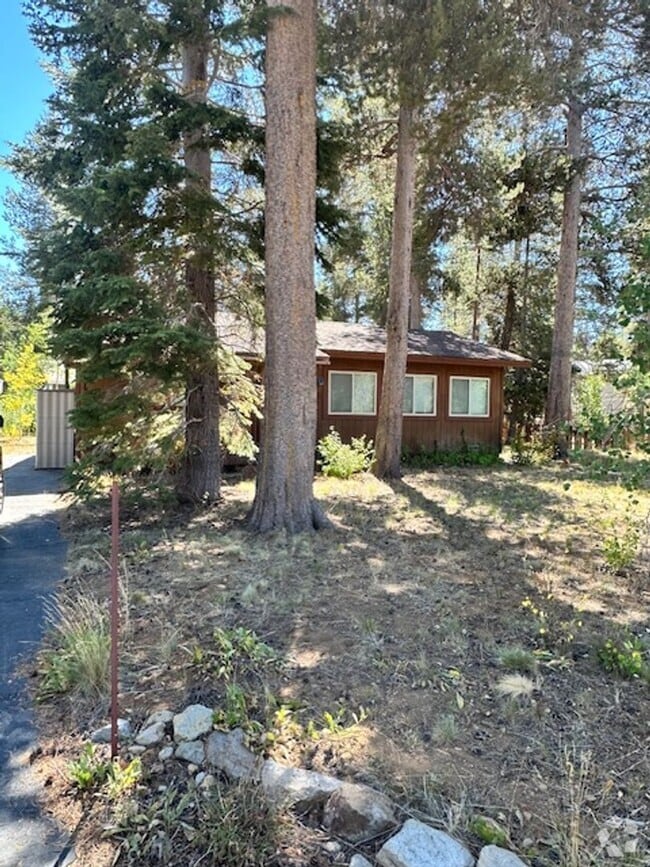 Building Photo - Lovely single level cabin avail. for a Sea...