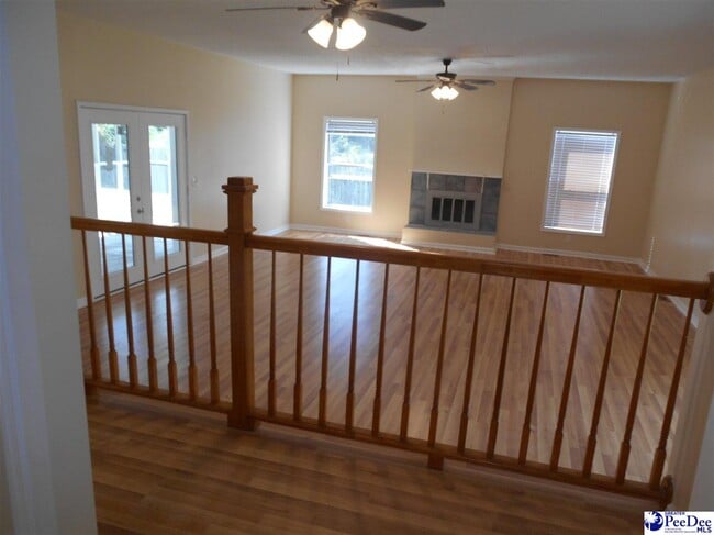 Building Photo - 1303 Virginia Acres