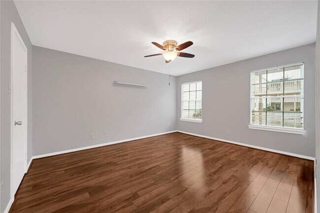 Building Photo - 2333 Bering Dr