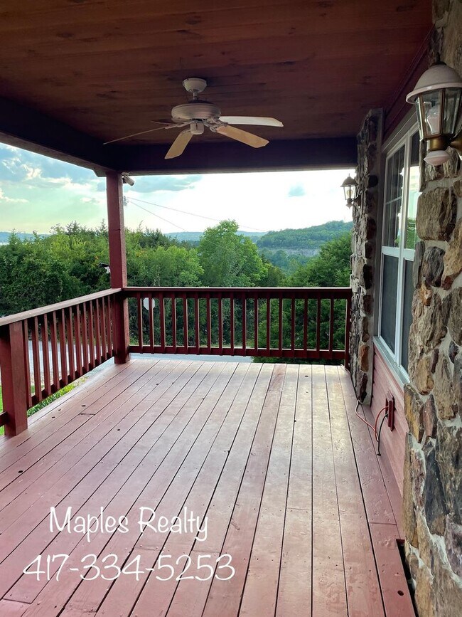 Building Photo - VERY NICE 3 bedroom home in Branson, MO fo...