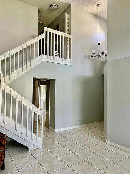 Building Photo - 2239 Discovery Cir W
