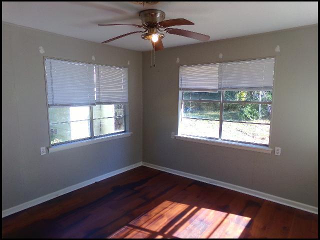 Building Photo - 5412 Young Rd