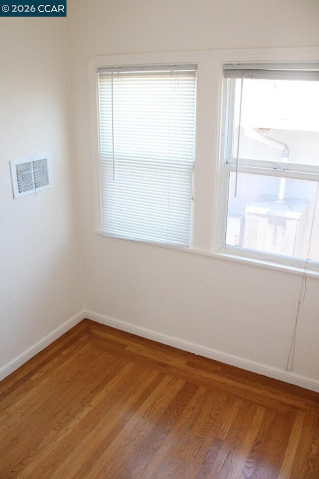 Building Photo - 1209 Marin Ave