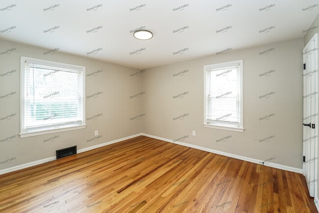 Building Photo - 20671 Priday Ave