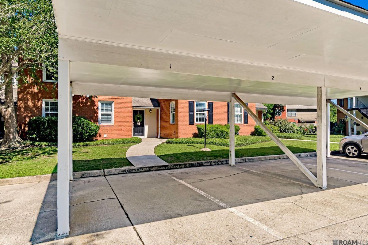 Building Photo - 7955 Jefferson Pl Blvd
