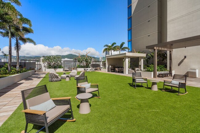 Building Photo - Furnished 1 bed / 1 bath / 1 parking at Sk...