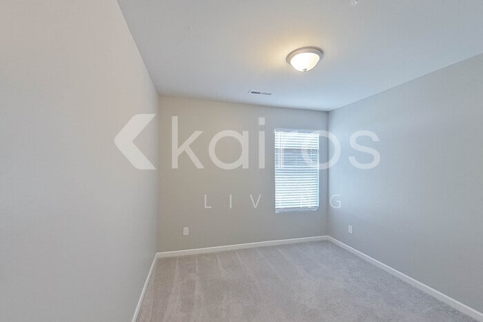 Building Photo - 1240 Amberlight Circle