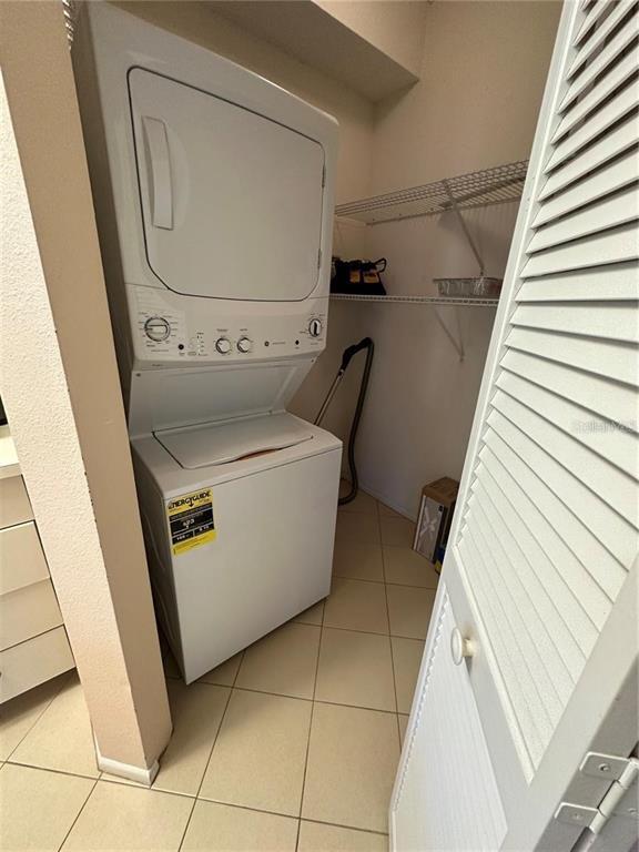 Building Photo - 11 Emerald Bay Dr