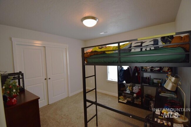 Building Photo - 19241 Red Eagle Wy