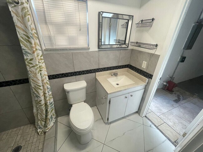 Building Photo - Ormond Beach Beauty 2 Bedroom 2 Bathroom