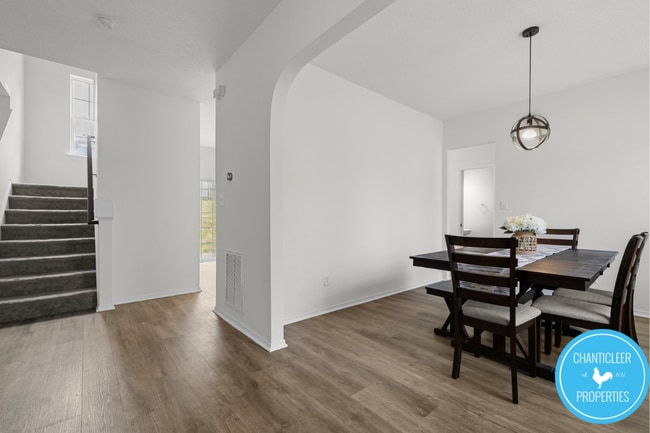 Building Photo - 5332 Seaspray Ln